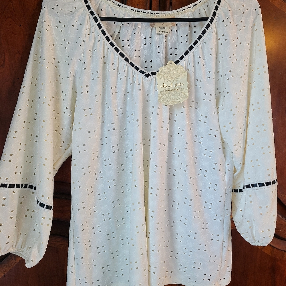 Nwts Altar'd State top size XS